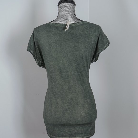 NWOT Seven7 Rock and Roll T shirt - M - Picture 3 of 4